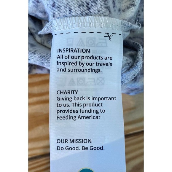 NEW Soulgani Active Beach Babe Long Sleeve V Neck Strap Top Size Medium Gray - Picture 4 of 9